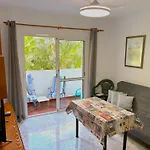 Urb Colina Park Con Piscina
